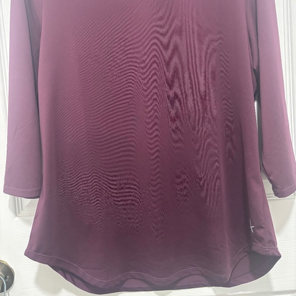 WOMEN'S ARCTIC COOL, 3/4 SLEEVE TOPS (3). M. NEW. - Picture 4 of 6